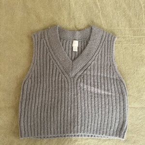H&M Knit Sweater Vest